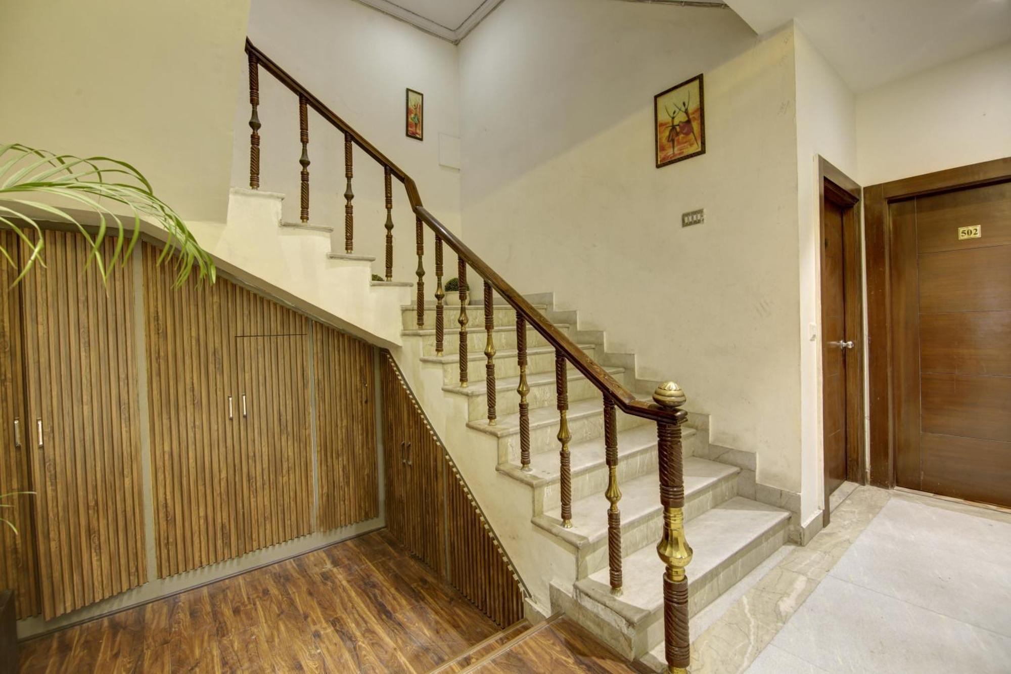 Hotel Kashish Plaza - 5 Mins From Metro Station Delhi Zewnętrze zdjęcie