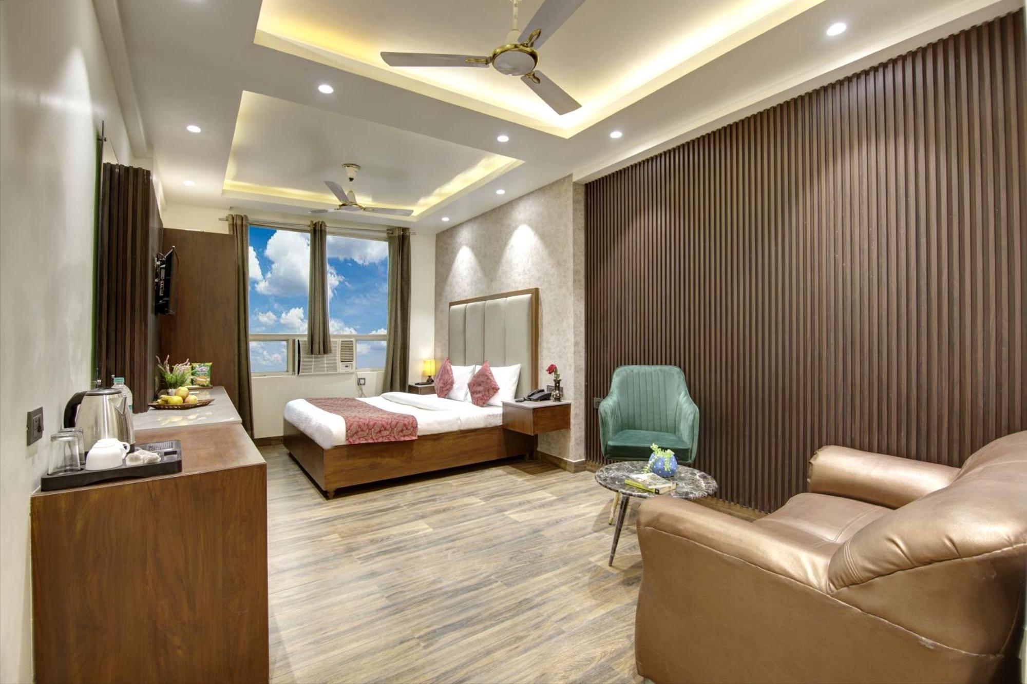 Hotel Kashish Plaza - 5 Mins From Metro Station Delhi Zewnętrze zdjęcie
