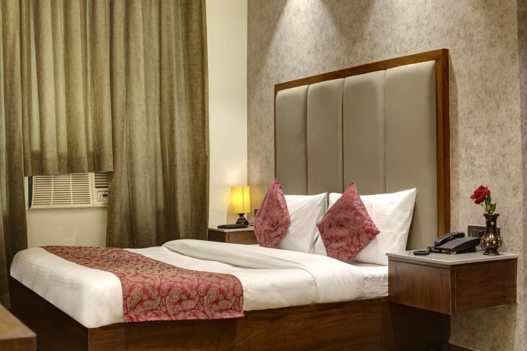Hotel Kashish Plaza - 5 Mins From Metro Station Delhi Zewnętrze zdjęcie