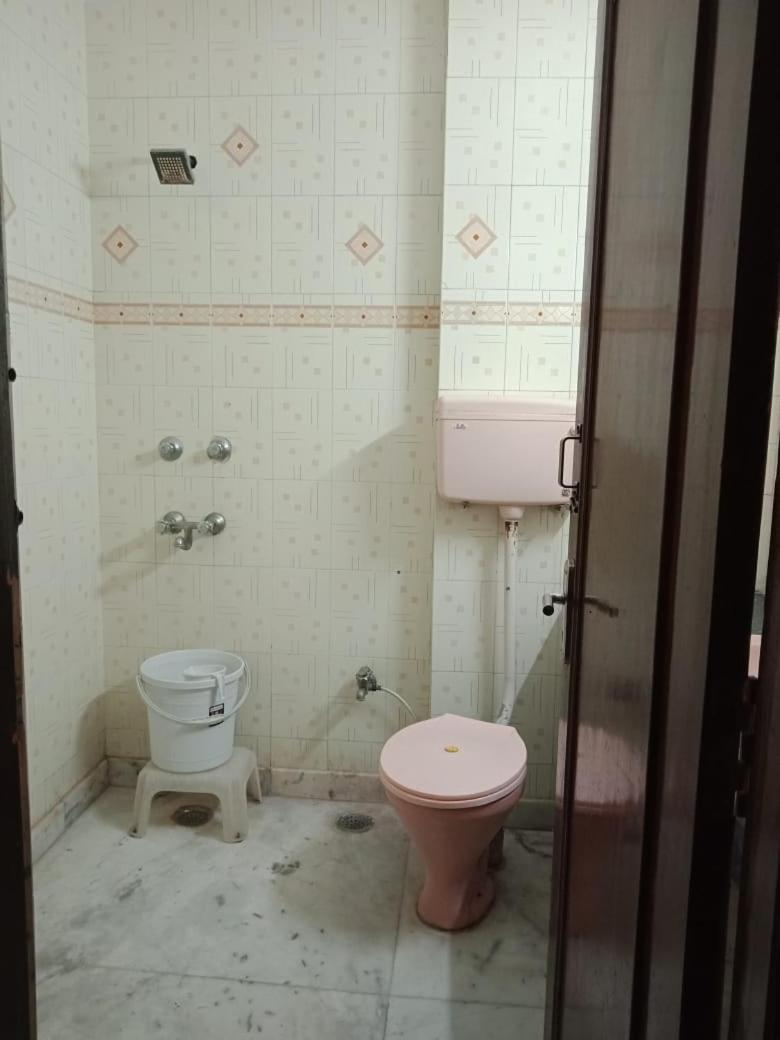 Hotel Kashish Plaza - 5 Mins From Metro Station Delhi Zewnętrze zdjęcie